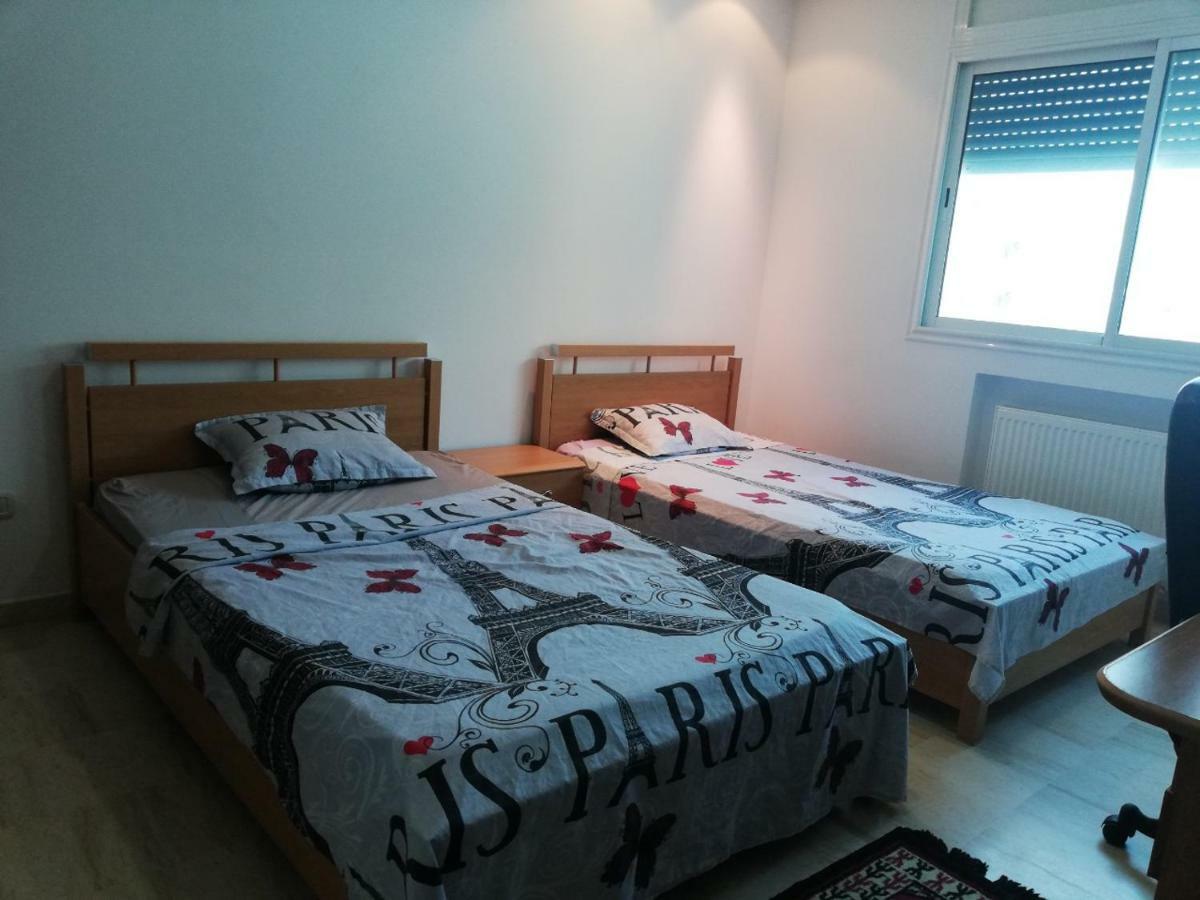 Appartement Lac 2 Berges Du Lac Bagian luar foto